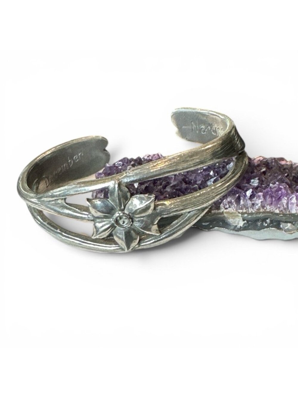 Salisbury Pewter Cuff December Narcissus Bracelet Wide 3D 7"